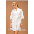 Peignoir blanc kimono gaufré 50% coton 50% polyester blanchi